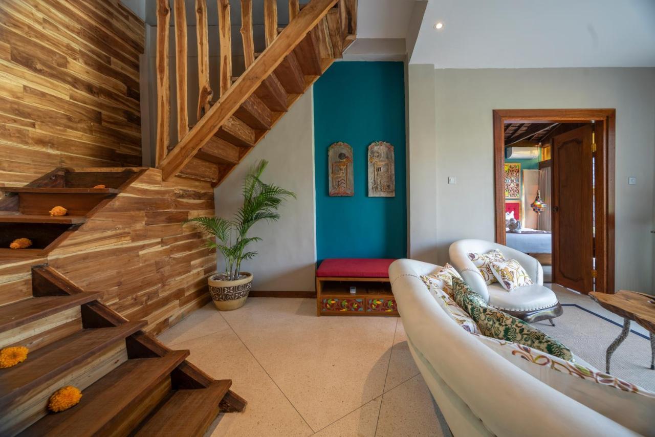 Villa Etnica con 3 Camere da Letto e Piscina